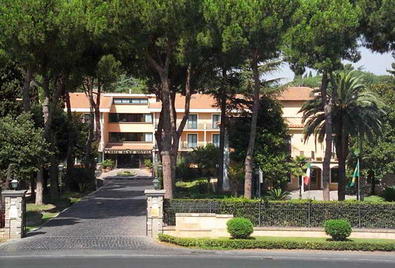 Appia Park Hotel Rome Bagian luar foto